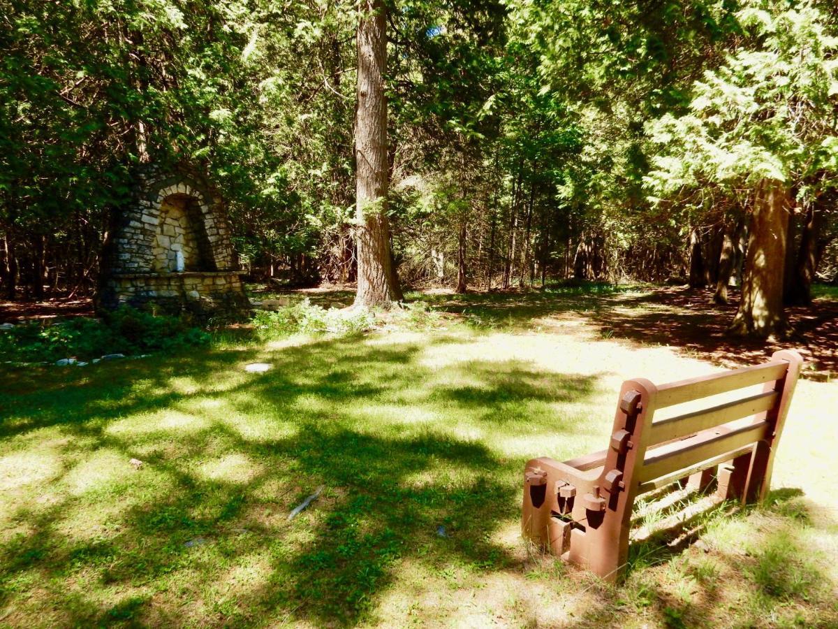 Garden Grove Retreat & Lodging Near Pictured Rocks, Fayette, Trails Εξωτερικό φωτογραφία