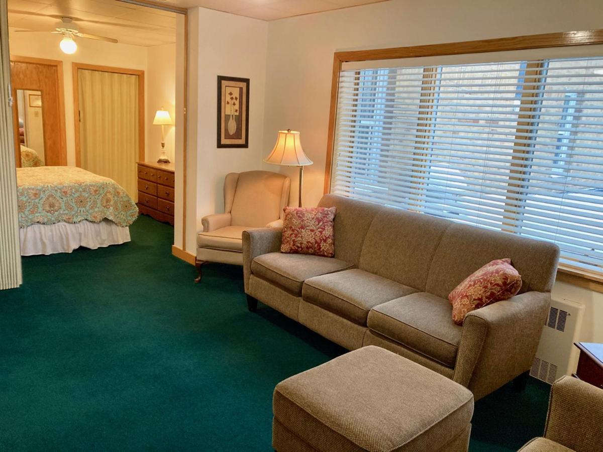 Garden Grove Retreat & Lodging Near Pictured Rocks, Fayette, Trails Εξωτερικό φωτογραφία