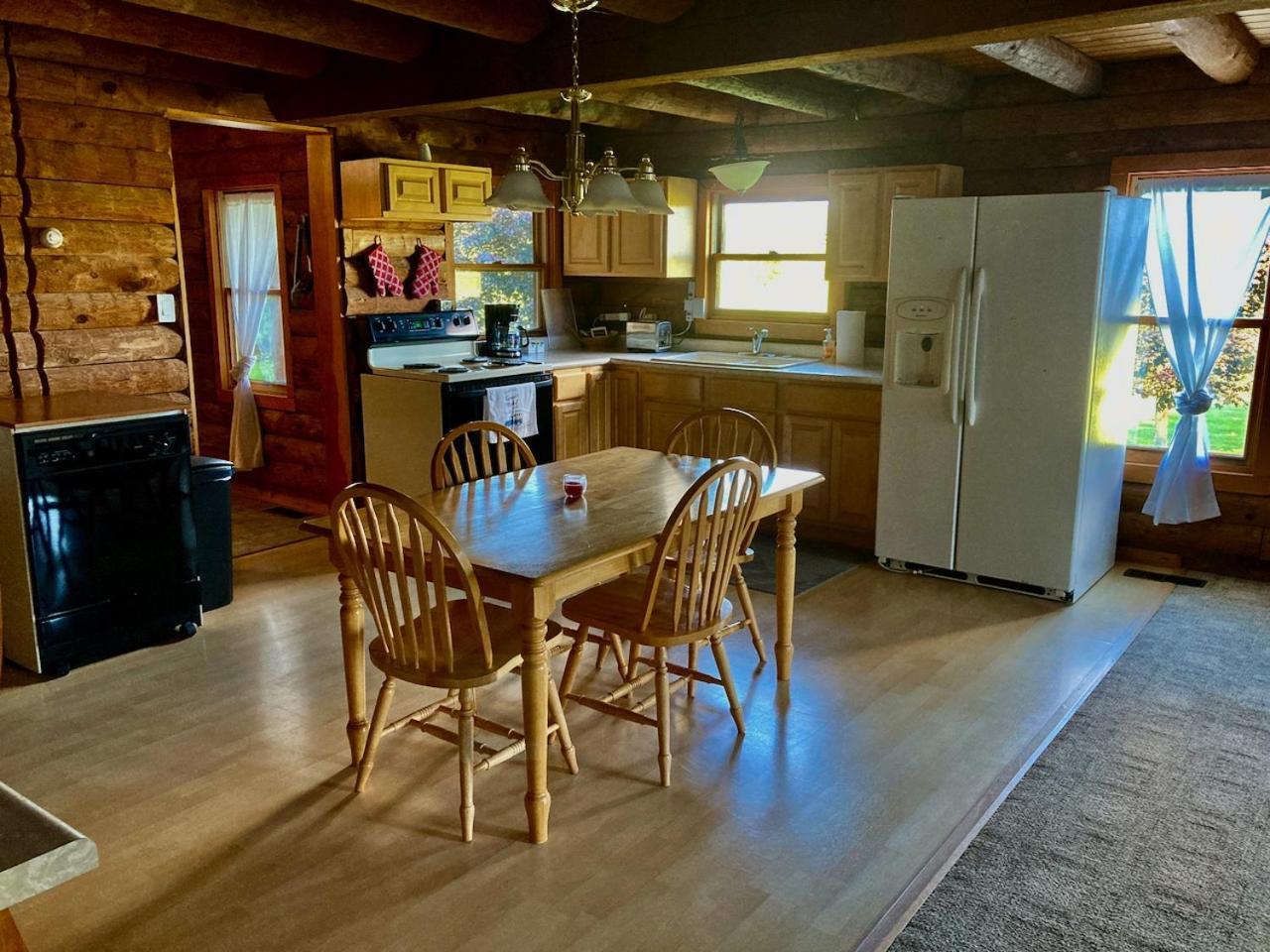 Garden Grove Retreat & Lodging Near Pictured Rocks, Fayette, Trails Εξωτερικό φωτογραφία